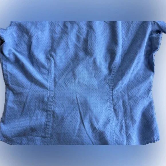 Columbia Button Up - Picture 4 of 9